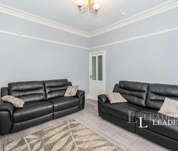 Westfield Terrace, Bradford, BD2 - Photo 2