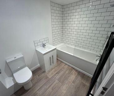 2 bedroom terraced house to rent - Photo 6