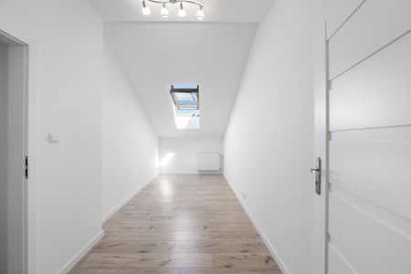 CICHE, DWUPOZIOMOWE – 25 MINUT OD PAŁACU KULTURY - Zdjęcie 3