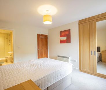 2 bedroom apartment to rent - Photo 6