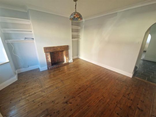 2 bedroom terraced house to rent - Photo 1