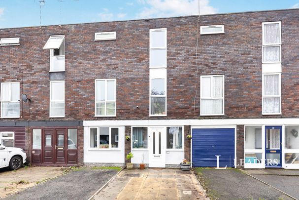 house to rent St. Johns Road, Leamington Spa, Warwickshire, CV31 - Photo 1