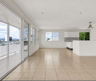 16, Campbell Street, QLD, Albion - Photo 1