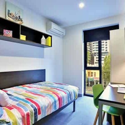 2 Bedroom Ensuite, Double Bed - Photo 1