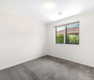 18 Heatherdale Street, Amaroo ACT 2914 - House For Rent | Domain - Photo 3