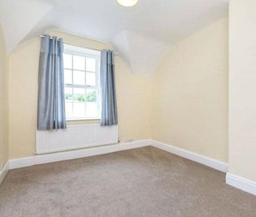 2 bedroom semi-detached house to rent - Photo 2