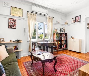 Peaceful ground floor one-bedroom apartment - Photo 2