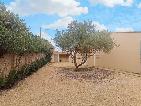 MAISON T2 AVEC JARDIN ET COUR - Photo 2