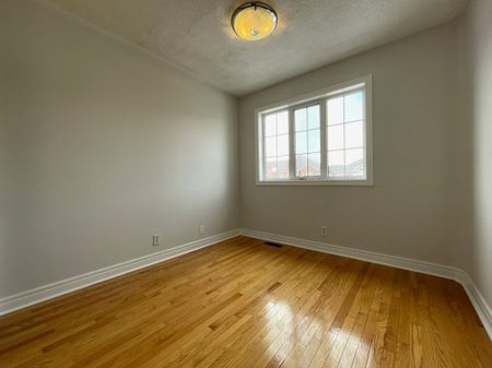 For Lease - 3952 Freeman Terrace Unit# Upper, Mississauga, Ontario - Photo 4