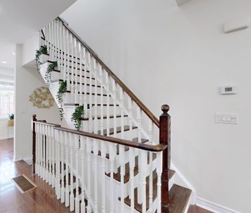 For Lease - 2359 Lepage Common, Burlington, Ontario - Photo 6