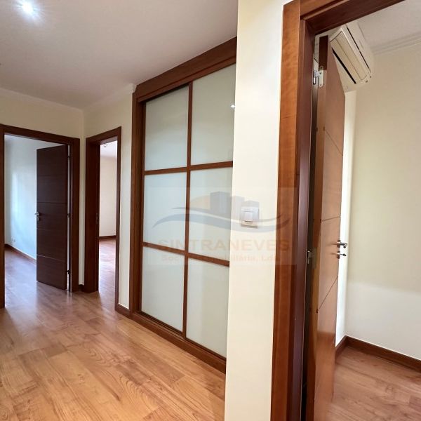 Apartamento T4 em Lisboa - Foto 1
