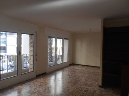 Appartement 75 m² - 3 Pièces - Perpignan (66000) - Photo 2