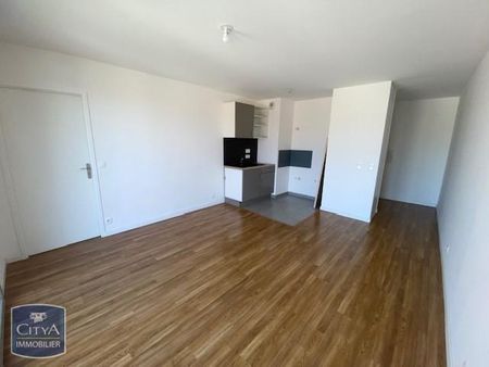 Location Appartement 2 pièces 43m² LE RAINCY 93340 - Photo 2