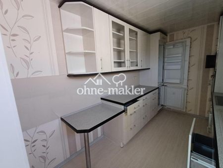 Ab Sofort frei: Schöne und gepflegte 3,5-Raum-Wohnung mit Balkon und EBK - Photo 3