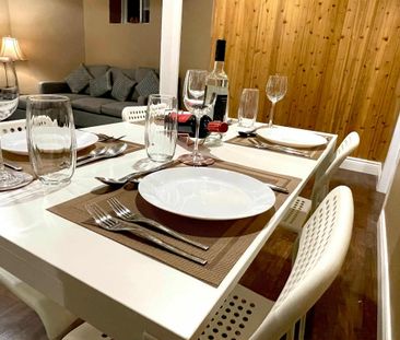 For Lease - 8084 Windsong Drive, Niagara Falls, Ontario - Photo 2