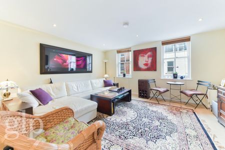 2 Bedroom Flat, Berwick Street, London, Greater London, Soho, W1F - Photo 2