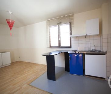 Location Appartement 1 pièce 29m² TROYES 10000 - Photo 3