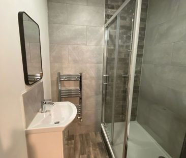 House Share - Photo 6