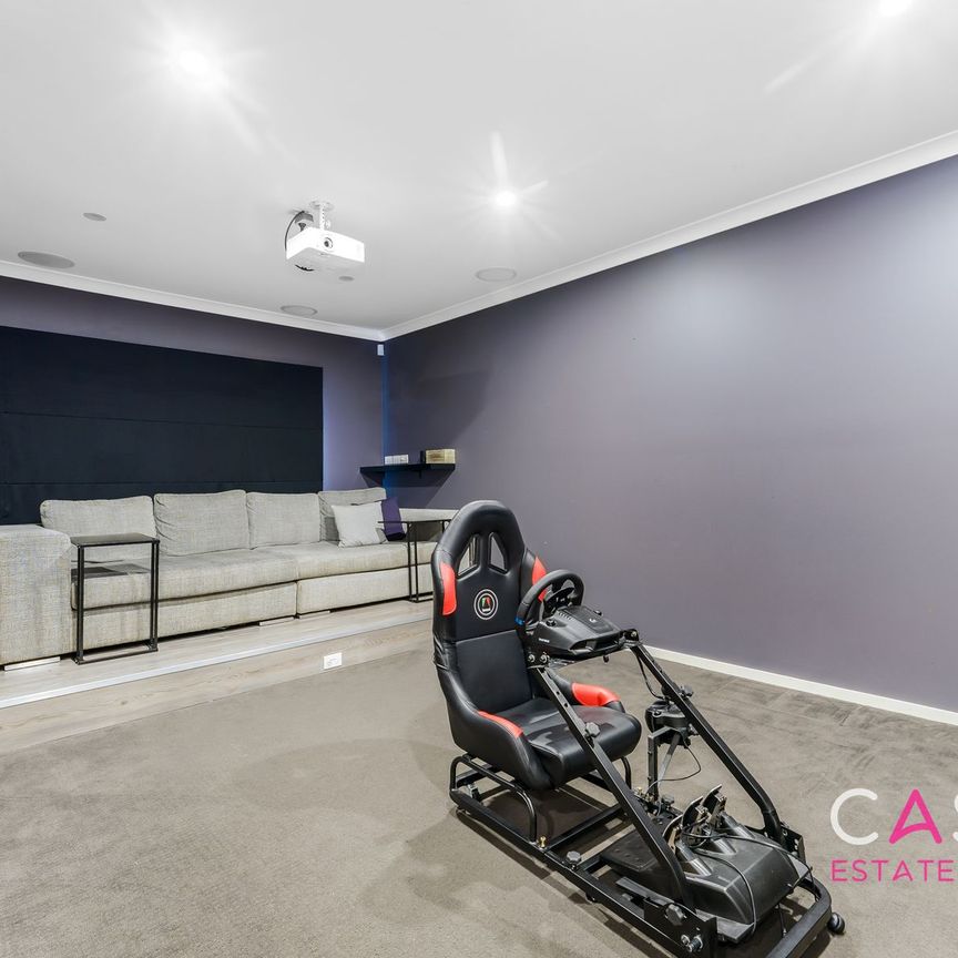 11 Charlbury Crescent, Cranbourne North - Photo 1