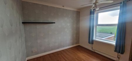 3 bedroom property to rent - Photo 4