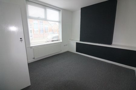 De Lacy Street, Ashton-on-Ribble, Preston - Photo 4