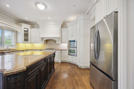 For Lease - 106 Olive Avenue, Toronto, Ontario - Photo 4