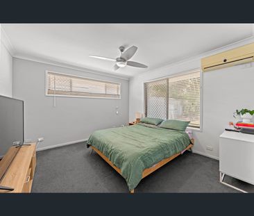 23 Rawlinna Drive, Mermaid Waters, Qld 4218 - Photo 4