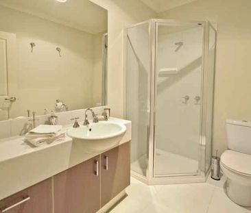 Room 5 (Non Ensuite) - Photo 6