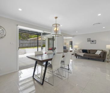 Renovated Family Home In Peaceful Pocket - Photo 5