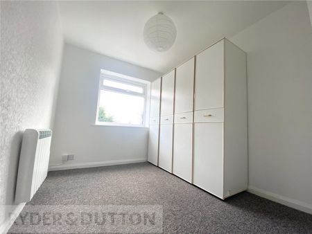 Baguley Crescent, Rhodes, Middleton, Manchester, M24 - Photo 5