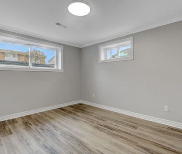 For Lease - 775 Trojan Avenue Unit# 3, Overbrook - Castleheights an... - Photo 3