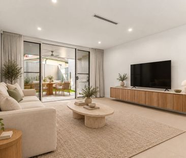 Brand New Five Bedroom Duplex with Premium Finishes - Photo 2