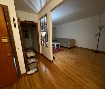 Grand 5 1/2 propre et lumineux partir de 1 decembre - Photo 2