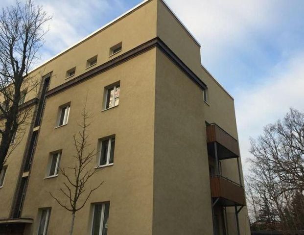 tolle 2 Raum-Whg. mit Balkon * Laminat* Tageslichtbad in Dölitz* ab sofort - Foto 1