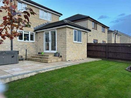 Oakeneaves Avenue, Rawtenstall, BB4 - Photo 5