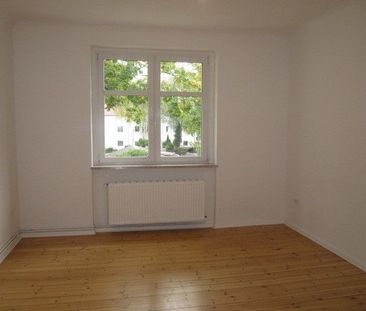 renovierte bzw. teilsanierte 2 Zimmer Wohnung mit Gemeinschaftsgarten in Erkner/bei Berlin - Photo 6