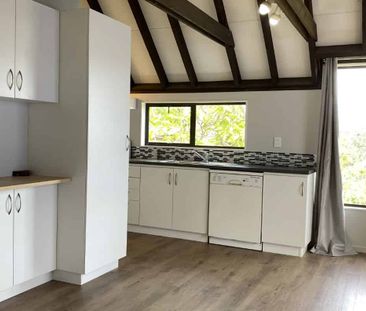 Desirable Waikanae Beach - Photo 2