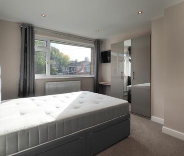 3 bedroom semi-detached house to rent - Photo 5