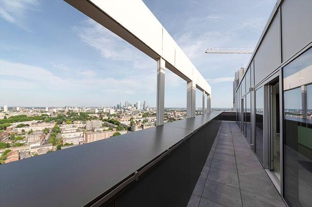 A studio flat to rent in Bouchon Point, E1. - Photo 1