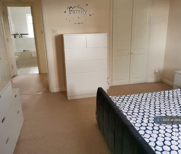 3 bedroom terraced house to rent - Photo 5