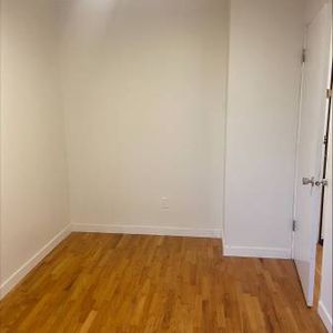 Charming Jr 1-Bedroom | Steps from Commercial Drive! - Photo 2