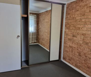 Convenient Location - Photo 6