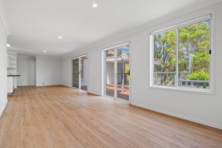 “Charming Family Home in Erina Awaits!” - Photo 3
