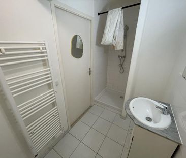 Location Appartement 2 pièces 43m² NANTES 44100 - Photo 6