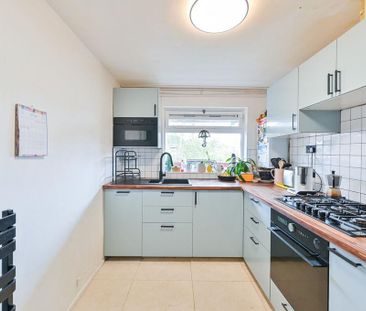 2 bedroom maisonette to rent - Photo 5