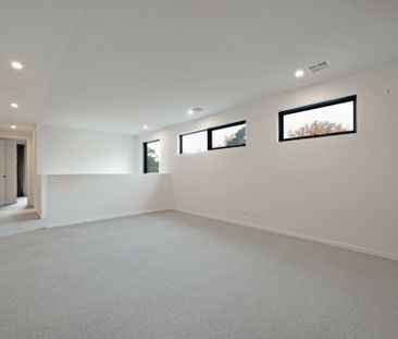 Executive style living - Photo 2