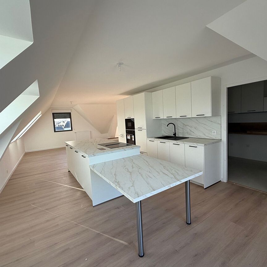 Location Appartement 4 pièces 124m² - Photo 1