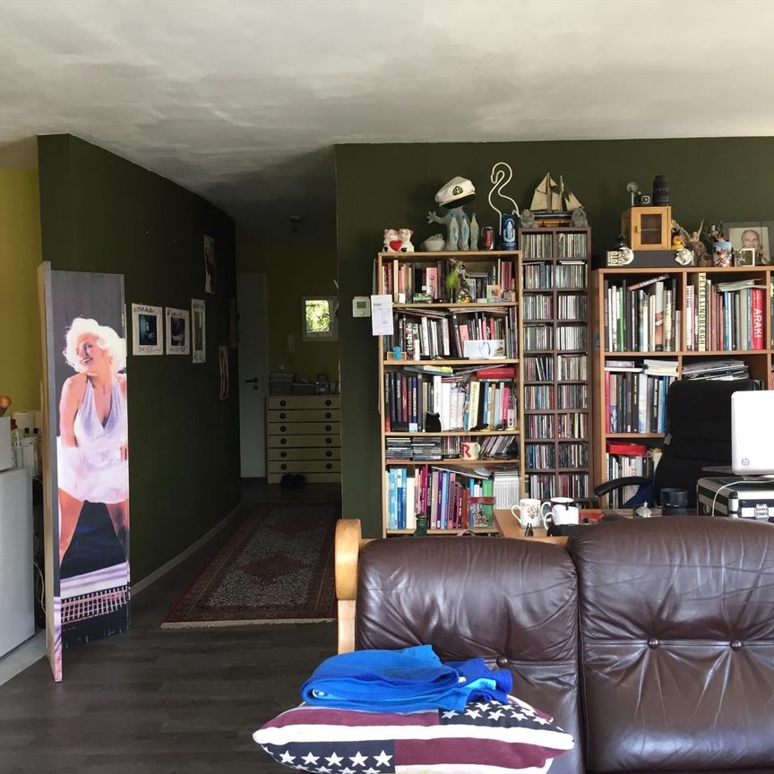 - Zwijndrecht – Goed gelegen appartement nabij de tram - Photo 1