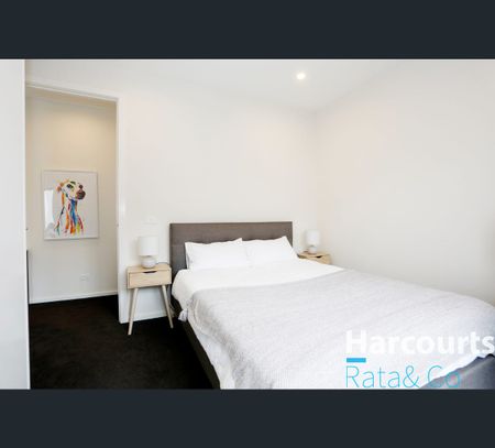 4/40 Gorge Road, South Morang, Vic 3752 - Photo 2