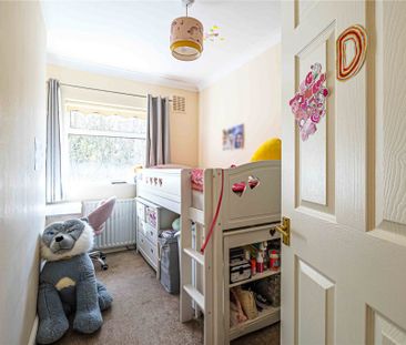 3 bed End Terrace House for rent - Photo 4